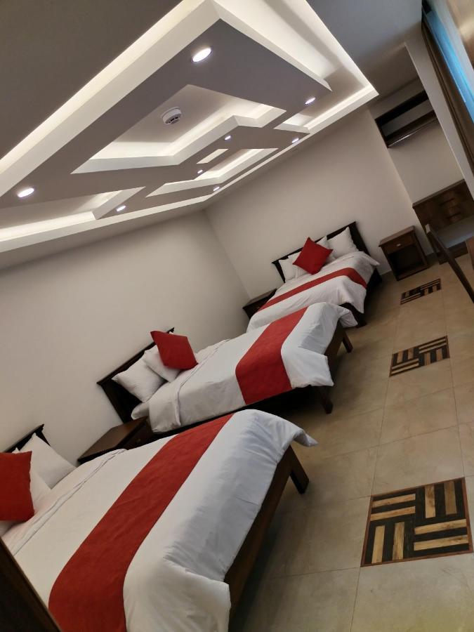 Airos Hotel บาญอส ภายนอก รูปภาพ