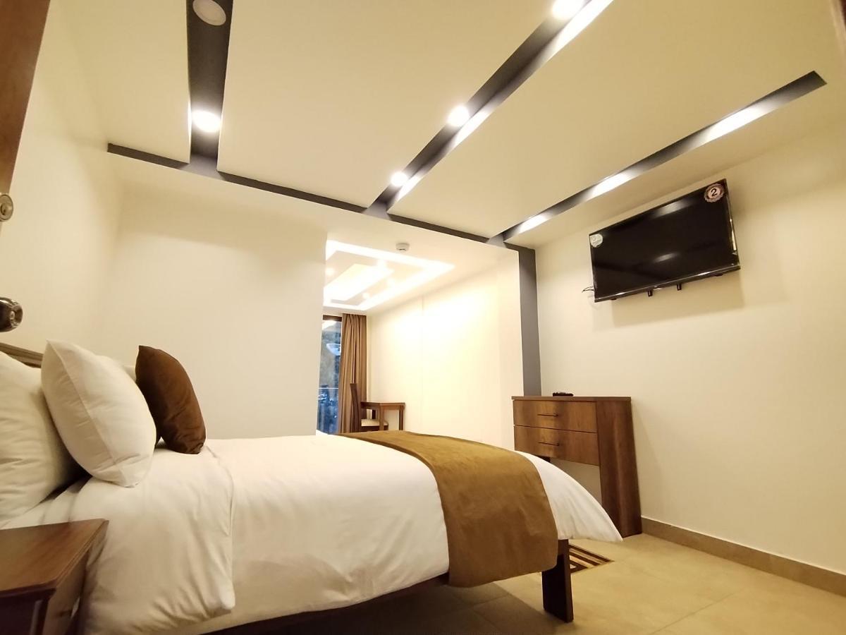 Airos Hotel บาญอส ภายนอก รูปภาพ
